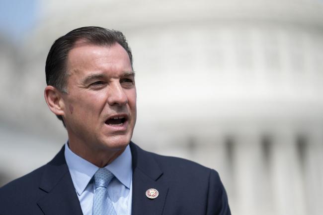 © Bloomberg. Representative Tom Suozzi, a Democrat from New York, speaks during a news conference at the U.S. Capitol in Washington, D.C., U.S., on Tuesday, Sept. 15, 2020. The House Speaker today said Congress should stay in session until lawmakers and the White House get an agreement on another stimulus package, something that's looked increasingly distant amid partisan battling.