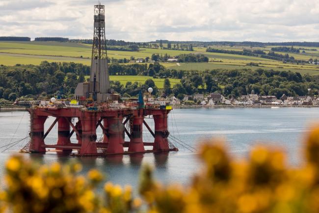 © Bloomberg. The Paul B. Loyd Jr drilling rig, operated by Transocean Inc., sits in the Port of Cromarty Firth in Cromarty, U.K., on Tuesday, June 23, 2020. Oil headed for a weekly decline -- only the second since April -- as a surge in U.S. coronavirus cases clouded the demand outlook, though the pessimism was tempered by huge cuts to Russia's seaborne crude exports. Photographer: Jason Alden/Bloomberg