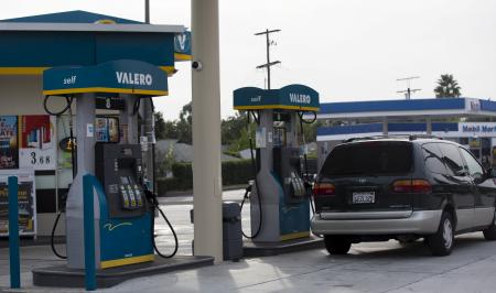 © Reuters/Mario Anzuoni. A Valero Energy Corp. gas station is pictured in Pasadena, California, Oct. 27, 2015.