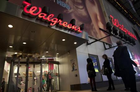 © Reuters. Walgreens Boots Alliance Inc. will be the world's largest buyer of prescription drugs.