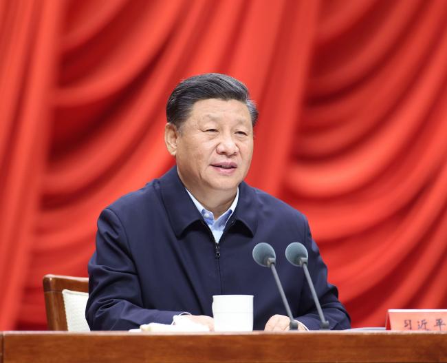 © Bloomberg. Chinese President Xi Jinping, also general secretary of the Communist Party of China CPC Central Committee and chairman of the Central Military Commission, addresses the opening of a training session for young and middle-aged officials at the Party School of the CPC Central Committee National Academy of Governance, Oct. 10, 2020.  Photographer: Xinhua/Ju Peng via Getty Images