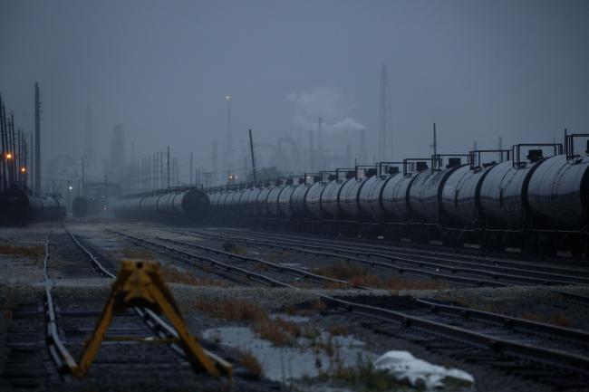 © Bloomberg. Oil tanker rail cars parked at the Motiva Port Arthur refinery ahead of Hurricane Delta in Port Arthur, Texas, U.S., on Friday, Oct. 9, 2020. Delta churned toward the U.S. Gulf Coast, packing a deadly storm surge and winds strong enough to damage well-built homes as it neared an area of Louisiana still recovering from Hurricane Laura. Photographer: Luke Sharrett/Bloomberg