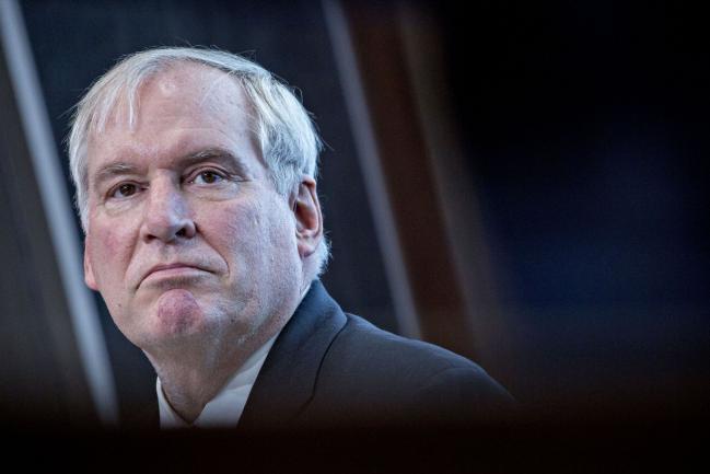 © Bloomberg. Eric Rosengren, president and chief executive officer of the Federal Reserve Bank of Boston, listens during a Hutchins Center on Fiscal and Monetary Policy event at the Brookings Institution in Washington, D.C., U.S., on Monday, Jan. 8, 2018. The event was entitled Should the Fed Stick with the 2 Percent Inflation Target or Rethink It.