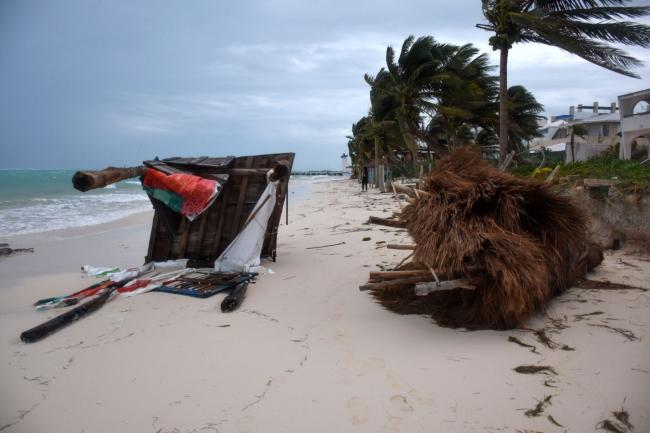 © Bloomberg. Damages in Puerto Morelos, Quintana Roo state in Mexico, after the passage of Hurricane Zeta on October 27, 2020.  Photographer: Elizabeth Ruiz/AFP/Getty Images