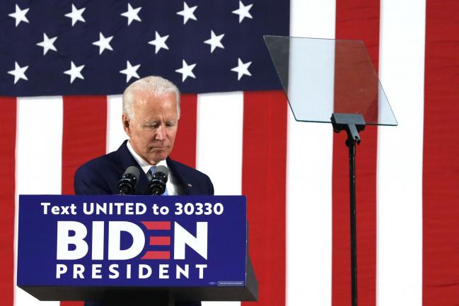 © Bloomberg. WILMINGTON, DELAWARE - JUNE 30: Democratic presidential candidate, former Vice President Joe Biden pauses during a campaign event June 30, 2020 at Alexis I. Dupont High School in Wilmington, Delaware. Biden discussed the Trump Administration’s handling of the COVID-19 pandemic. (Photo by Alex Wong/Getty Images)