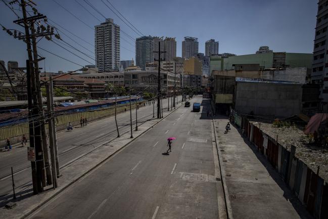 © Bloomberg. MANILA, PHILIPPINES - APRIL 3: A general view of a nearly empty Divisoria shopping district, which is usually packed with shoppers and vendors, on April 3, 2020 in Manila, Philippines. Philippine President Rodrigo Duterte on Wednesday ordered law enforcement to 