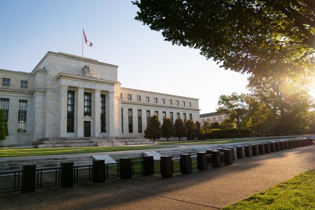 Fed Says U.S. Economy Showing Progress But Uncertainty Persists