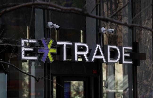 © Bloomberg. SAN FRANCISCO, CALIFORNIA - FEBRUARY 20: A sign is posted in the exterior of an E*Trade office on February 20, 2020 in San Francisco, California. Morgan Stanley announced plans to buy online discount brokerage E*Trade in an estimated $13 billion all-stock deal. (Photo by Justin Sullivan/Getty Images) Photographer: Justin Sullivan/Getty Images North America