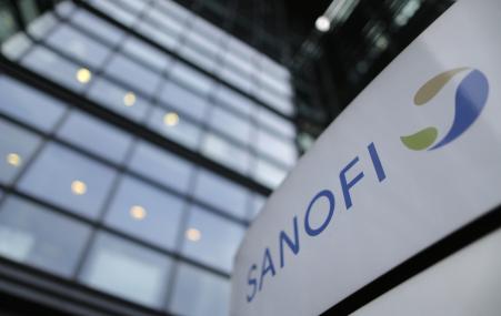 © Christian Hartmann. Sanofi is funding two years of research at biotech companies Evotec AG and Apeiron Biologics AG aimed at developing a cancer treatment that turns the body's own immune cells against tumors.