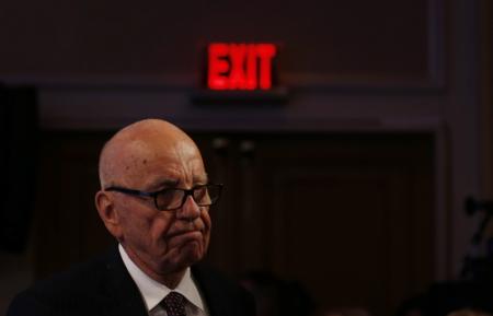 © Reuters/Jason Reed. News Corp Chief Executive Rupert Murdoch arrives in the audience before U.S. President Barack Obama delivered remarks at the Wall Street Journal CEO council annual meeting in Washington, on Nov.19, 2013.